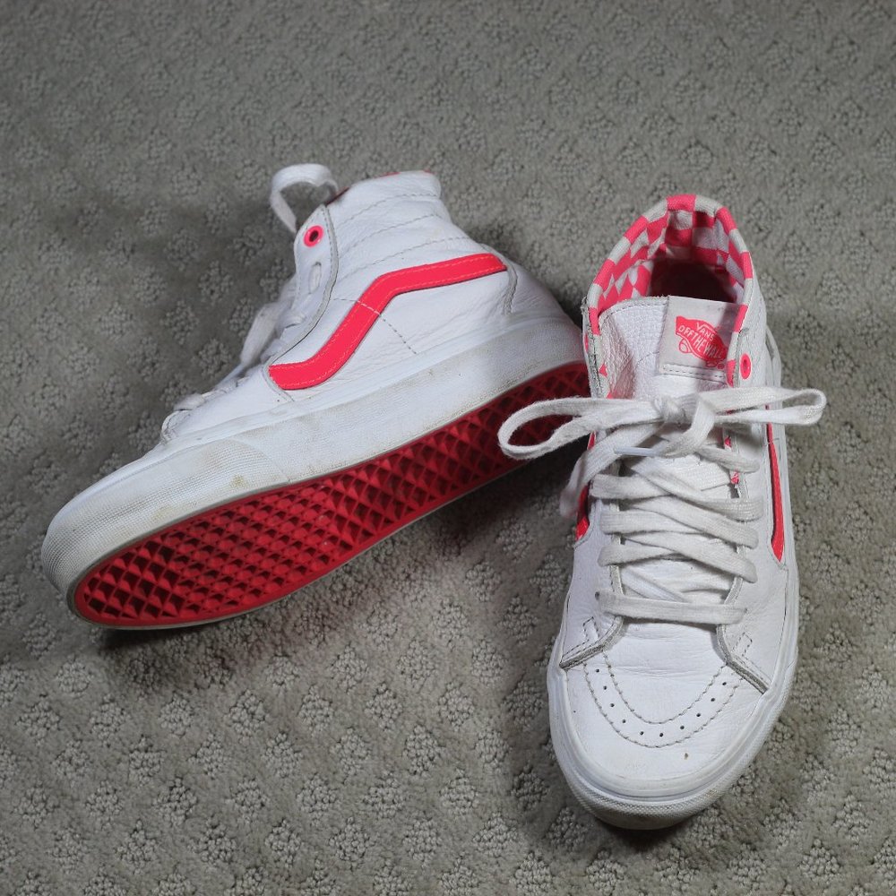Vans Women's Size 6.5 White and Neon Pink Leather High Top Shoes